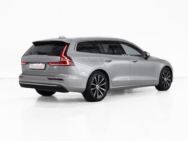 Usado Volvo V60 350 HP (257 kW) 2023 Cinzento Carrinha