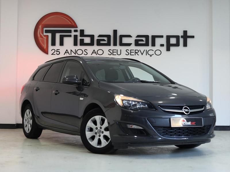 Cinza Usado 2015 Opel Astra Selection Carrinha | € 9.900 (Preço justo) - Imagem 1/4