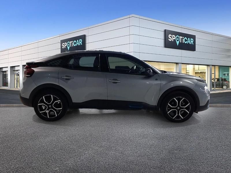 Usado Citroën e-C4 Feel 100 kW (136 HP) 2023 Cinzento Sedan
