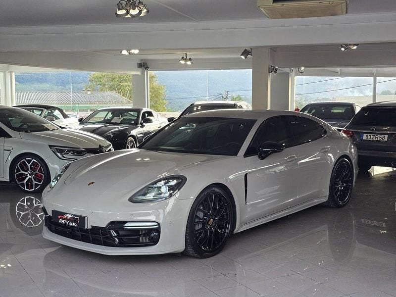 Usado Porsche Panamera 4S 422 HP (310 kW) 2017 Cinza Sedan