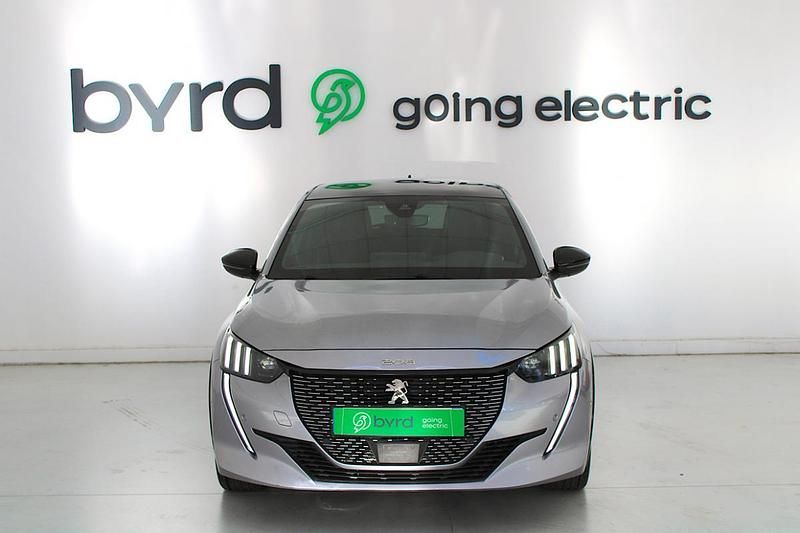 Usado Peugeot e-208 GT-line 100 kW (136 HP) 2023 Cinza Citadino
