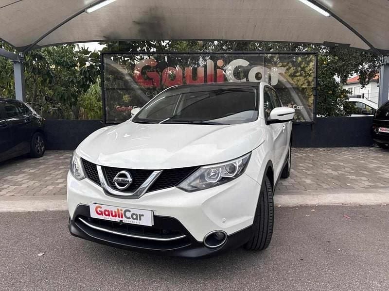 Branco Usado 2014 Nissan Qashqai SUV | € 13.900 (Preço justo) - Imagem 1/4