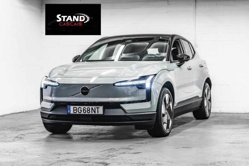Cinzento Usado 2024 Volvo EX30 SUV | € 41.900 (Caro) - Imagem 1/4