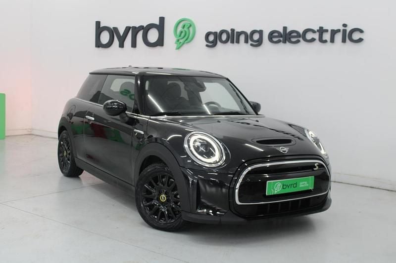 Preto Usado 2022 Mini Cooper Citadino | € 19.900 (Super Preço) - Imagem 1/4