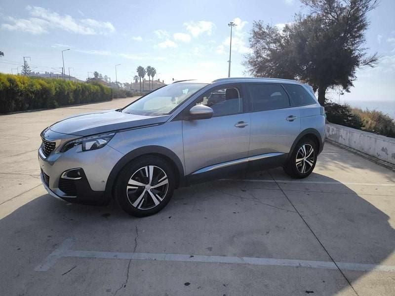 Cinzento Usado 2018 Peugeot 5008 Monovolume | € 15.500 (Super Preço) - Imagem 1/4