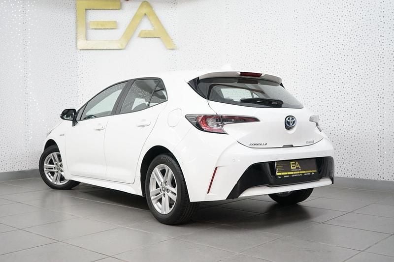 Usado Toyota Corolla Active 122 HP (89 kW) 2021 Branco