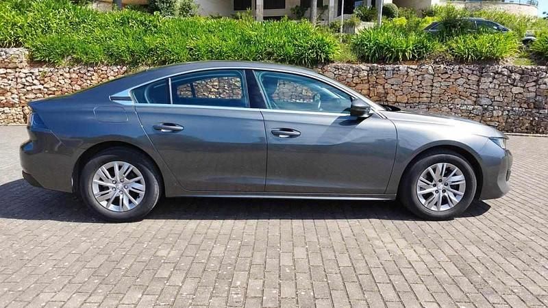 Usado Peugeot 508 130 HP (95 kW) 2019 Cinzento