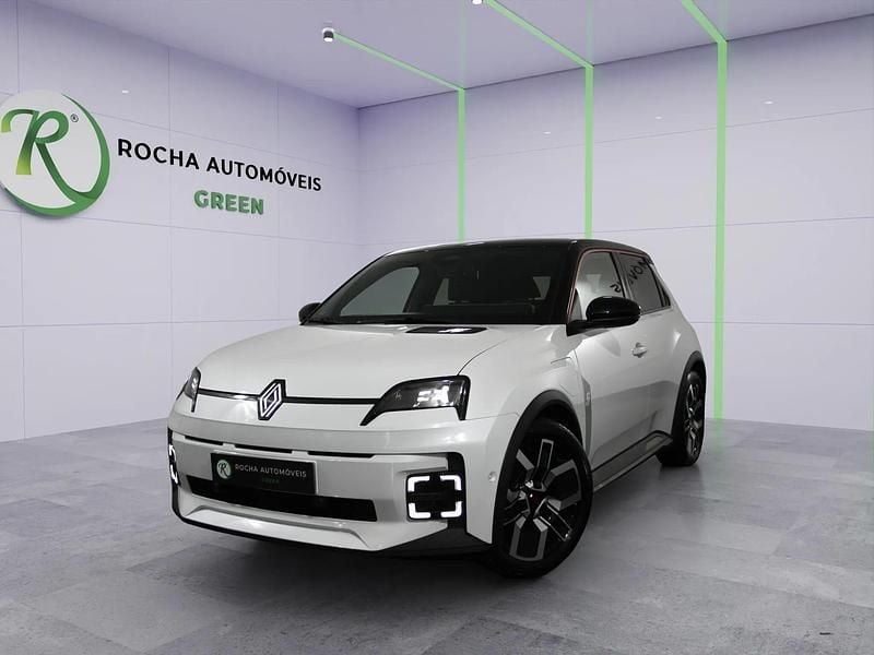 Branco Usado 2025 Renault 5 E-Tech Komfort Sedan | € 31.999 - Imagem 1/4