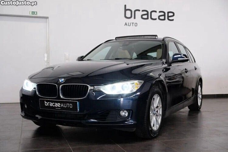 Azul Usado 2014 BMW 320 Luxury Line Carrinha | € 16.900 - Imagem 1/1