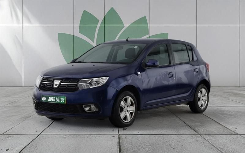 Usado Dacia Sandero Comfort 90 HP (66 kW) 2019 Azul