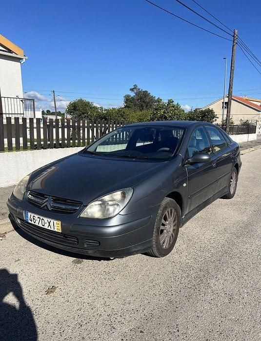 Usado 2004 Citroën C5 Sedan | € 2.000 - Imagem 1/4