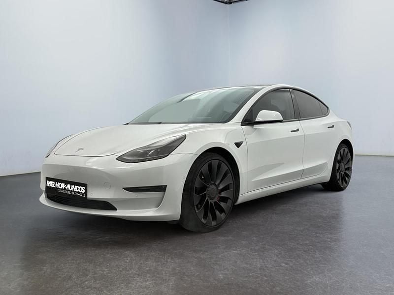 Branco Usado 2021 Tesla Model 3 Performance Sedan | € 29.750 (Bom preço) - Imagem 1/4