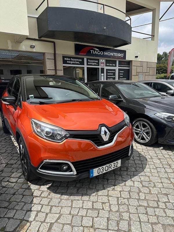 Laranja Usado 2015 Renault Captur SUV | € 12.990 (Preço justo) - Imagem 1/4
