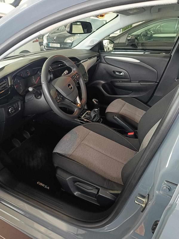 Usado Opel Corsa 75 HP (55 kW) 2023 Cinzento Citadino
