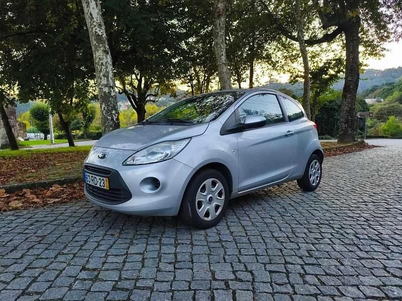 Cinzento Usado 2016 Ford Ka Citadino | € 6.950 (Preço justo) - Imagem 1/4