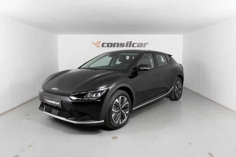 Preto Usado 2022 Kia EV6 4 SUV | € 34.980 (Preço justo) - Imagem 1/4