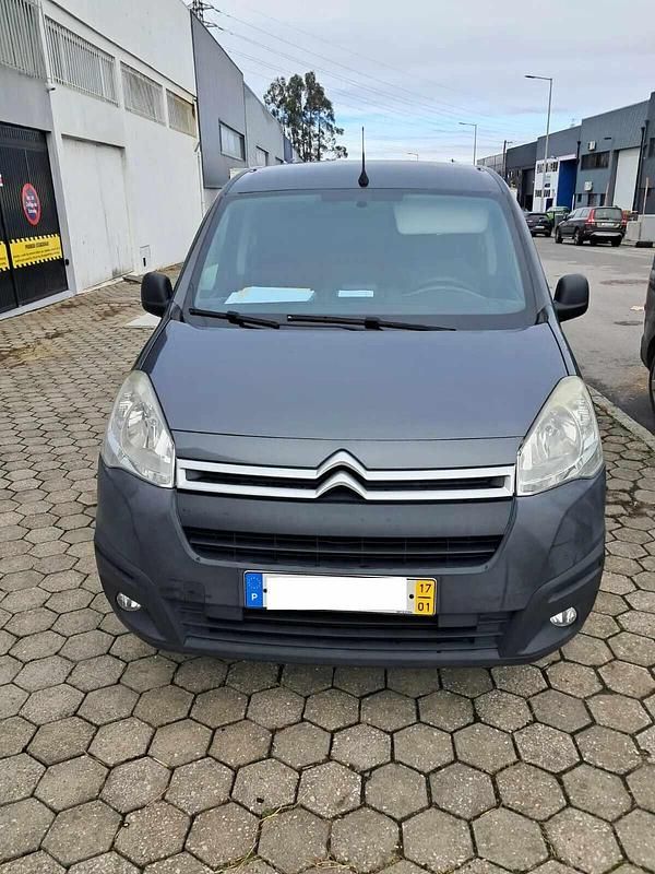 Outra Usado 2017 Citroën Berlingo | € 9.900 (Preço justo) - Imagem 1/4