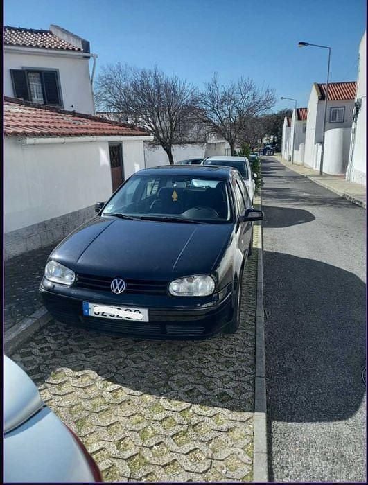 Usado VW Golf IV 110 HP (80 kW) 2001 Sedan