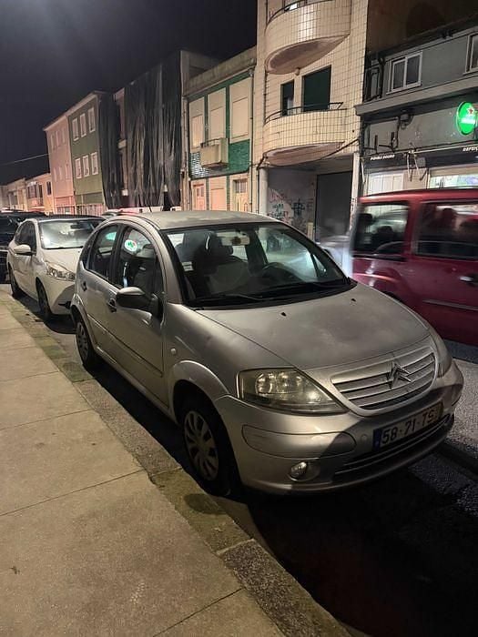 Usado 2002 Citroën C3 Sedan | € 1.999 (Preço justo) - Imagem 1/4