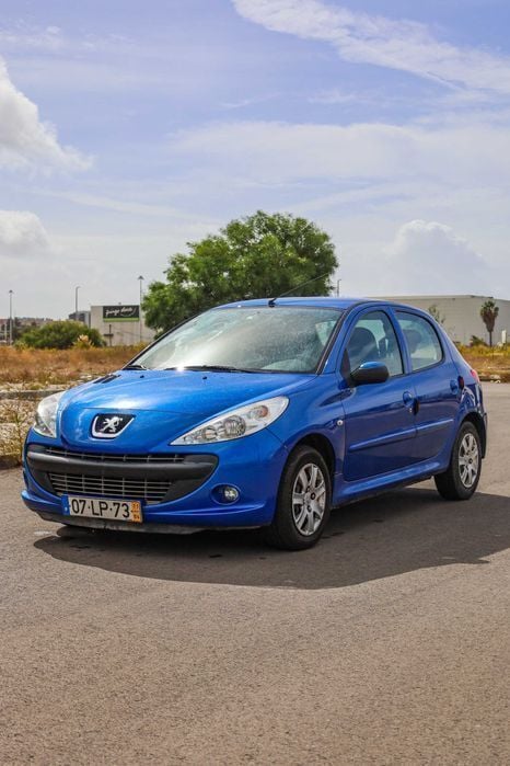 Usado 2011 Peugeot 206+ Citadino | € 4.850 (Preço justo) - Imagem 1/4