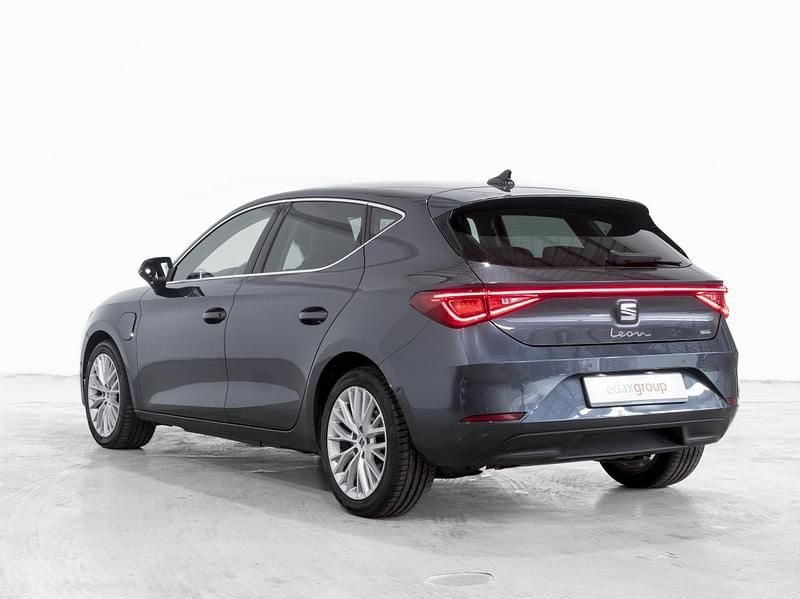 Usado Seat Leon ST 204 HP (150 kW) 2021 Cinzento Carrinha