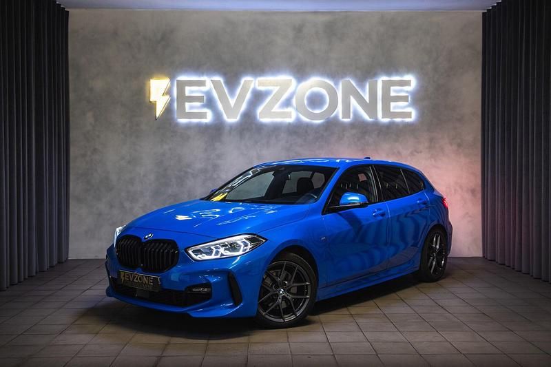 Azul Usado 2021 BMW 118 Citadino | € 26.000 (Preço elevado) - Imagem 1/4