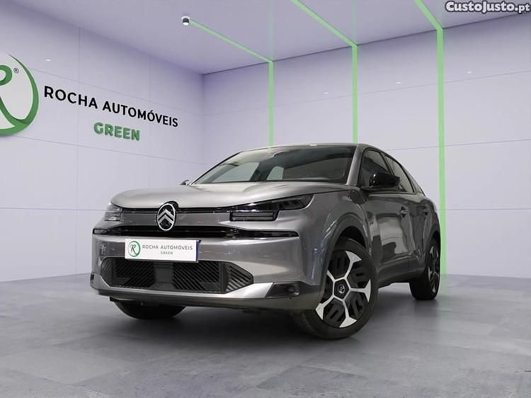 Usado Citroën e-C4 100 kW (136 HP) 2025 Cinza SUV