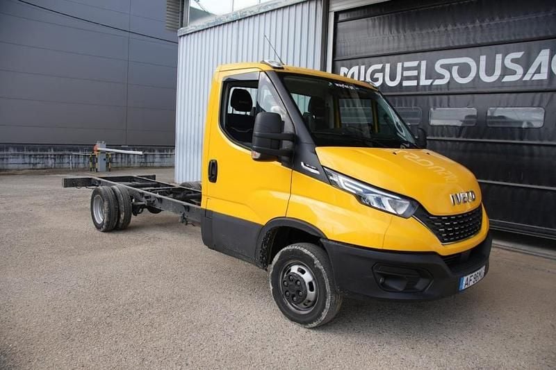 Usado Iveco Daily 180 HP (132 kW) 2021 Outra
