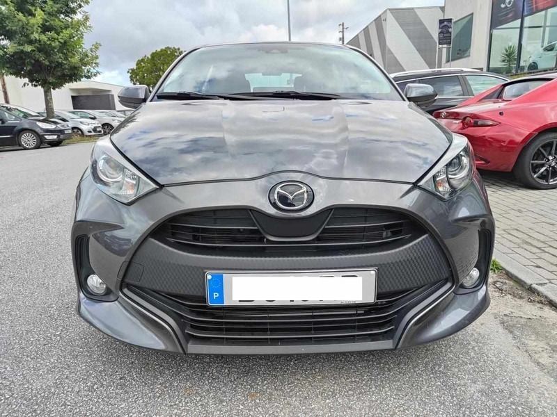 Cinzento Usado 2022 Mazda 2 Citadino | € 19.500 - Imagem 1/4