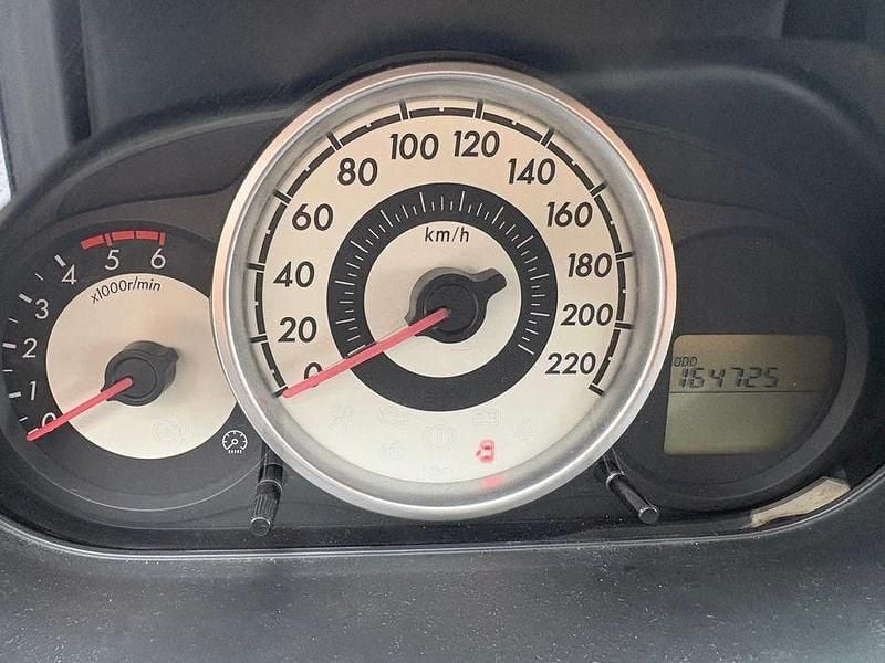 Usado Mazda 2 68 HP (50 kW) 2008 Citadino