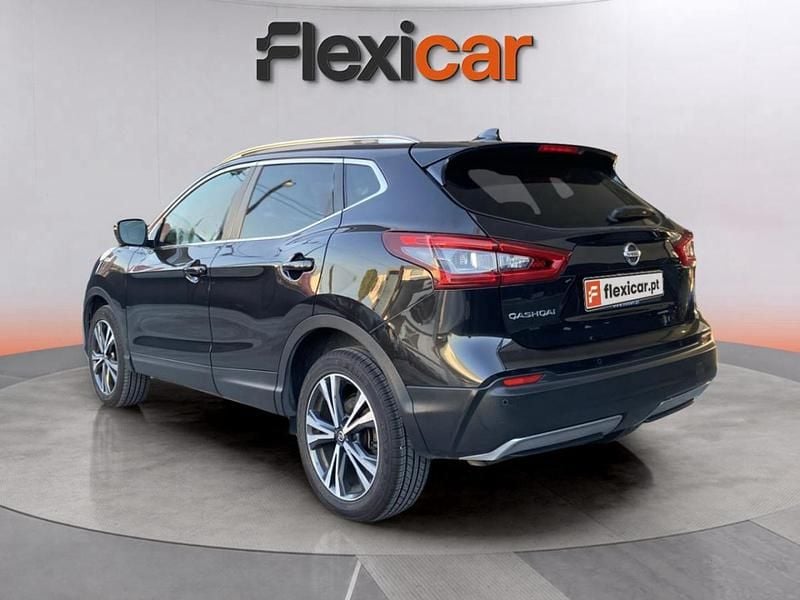 Usado Nissan Qashqai 140 HP (102 kW) 2019 Preto SUV