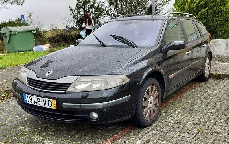 Usado 2003 Renault Laguna II Sedan | € 2.500 (Preço justo) - Imagem 1/4