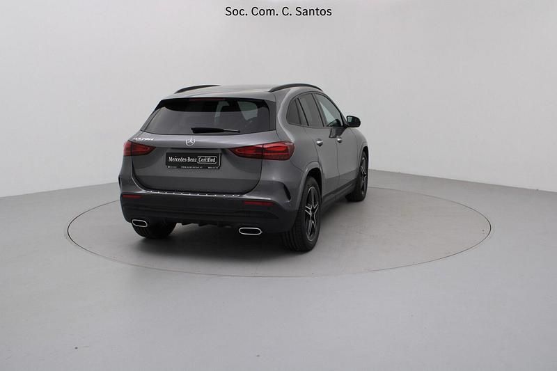 Usado Mercedes GLA200 AMG 150 HP (110 kW) 2024 Cinza SUV