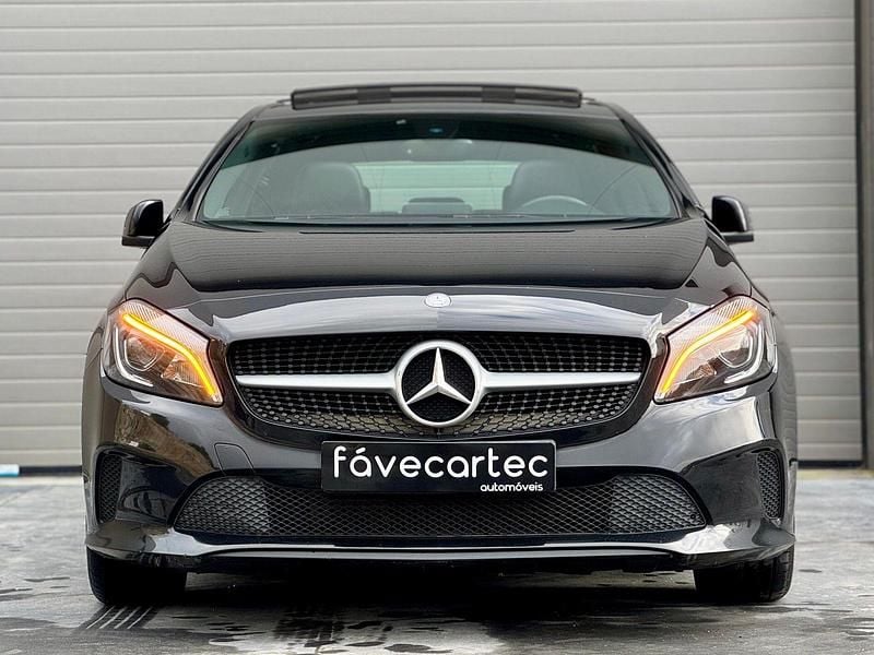 Usado Mercedes A180 Urban 109 HP (80 kW) 2016 Preto