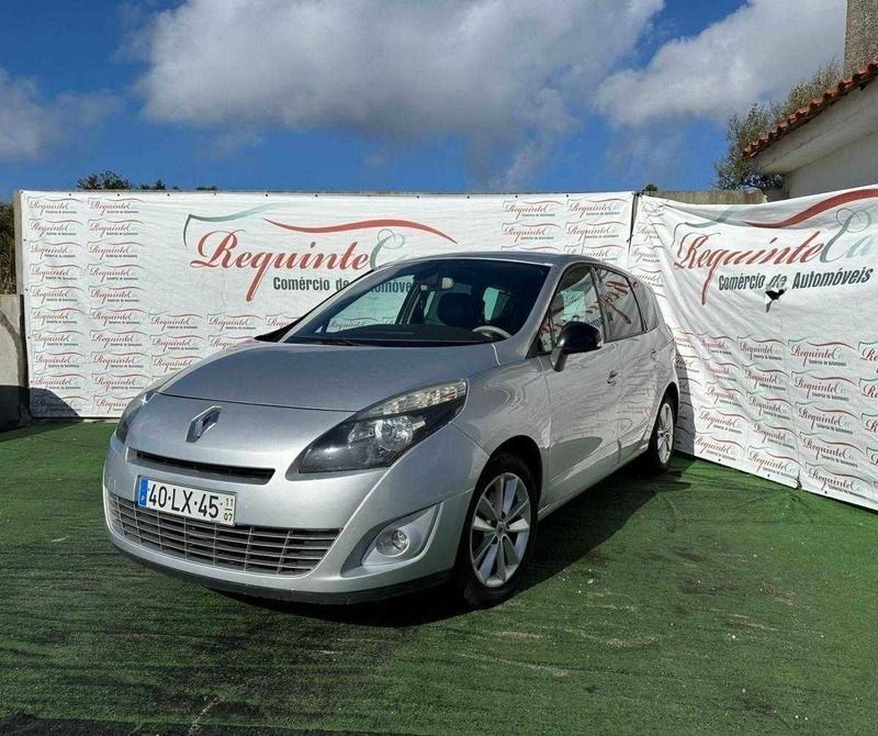 Cinzento Usado 2011 Renault Grand Scénic III Dynamique Monovolume | € 7.990 (Preço elevado) - Imagem 1/4