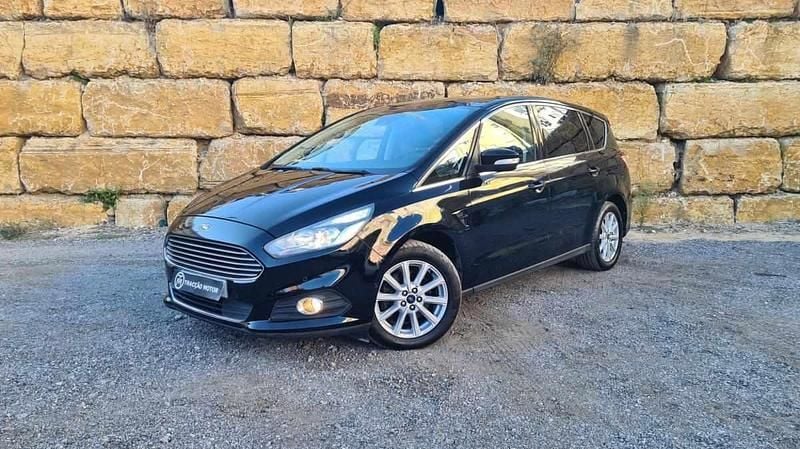 Preto Usado 2016 Ford S-MAX Titanium Monovolume | € 19.950 (Preço justo) - Imagem 1/4