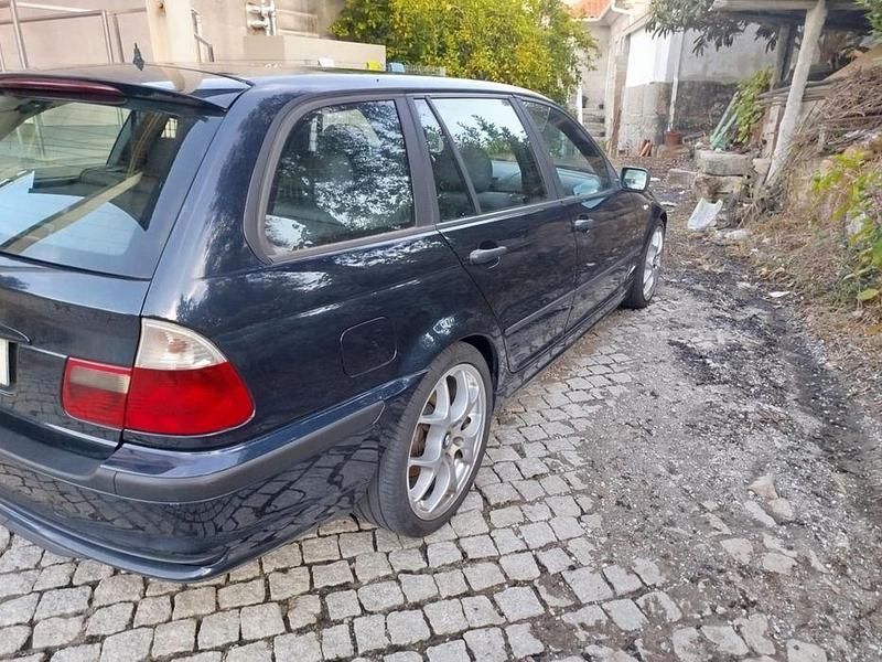 Usado BMW 320 150 HP (110 kW) 2002 Sedan