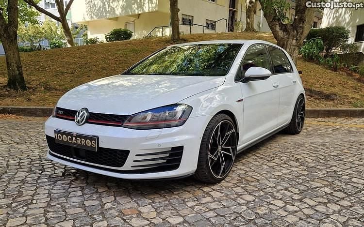Branco Usado 2014 VW Golf VII GTI Citadino | € 21.490 (Preço elevado) - Imagem 1/1