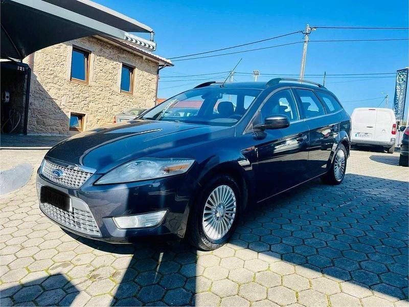 Cinza Usado 2010 Ford Mondeo Trend Sedan | € 5.490 (Super Preço) - Imagem 1/4