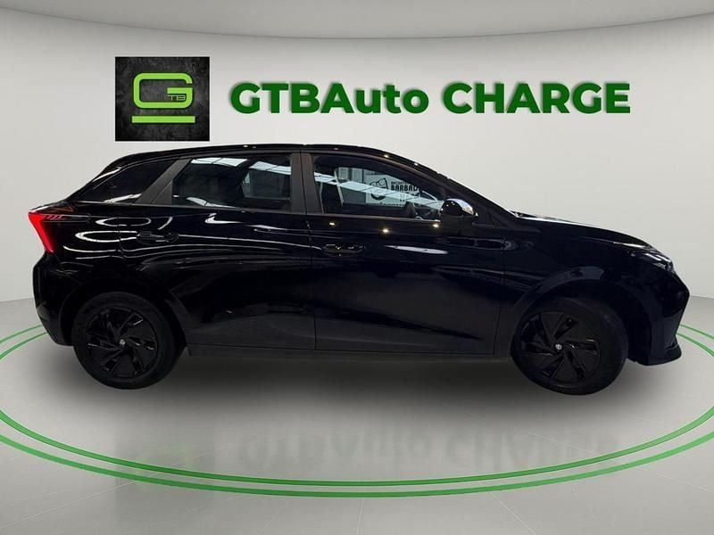 Usado MG MG4 EV 125 kW (170 HP) 2023 Preto Citadino