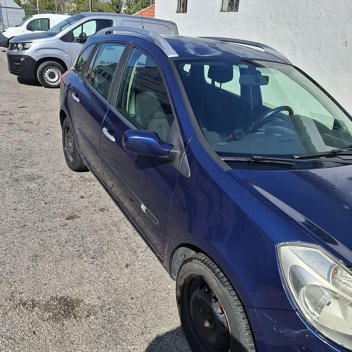 Usado 2008 Renault Clio II Carrinha | € 3.000 (Bom preço) - Imagem 1/4