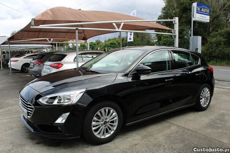 Preto Usado 2018 Ford Focus Citadino | € 17.500 (Preço justo) - Imagem 1/1