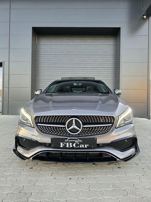 Usado Mercedes CLA200 AMG 136 HP (100 kW) 2017 Cinzento Sedan