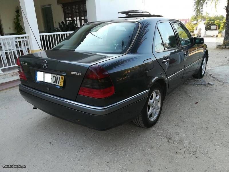 Мерседес c200 w202