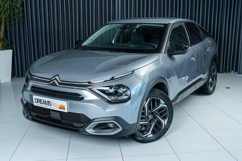 Cinzento Usado 2022 Citroën C4 PureTech | € 19.400 (Preço justo) - Imagem 1/4
