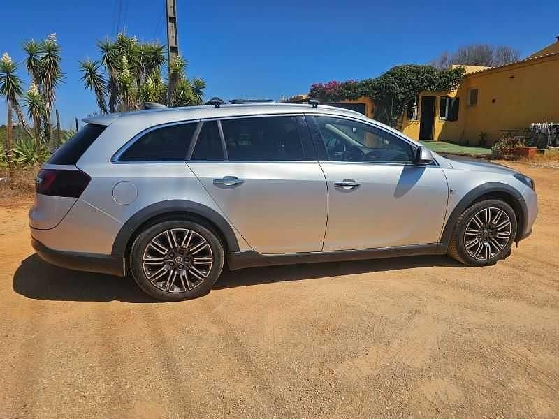 Usado 2016 Opel Insignia Country Tourer Carrinha | € 9.600 - Imagem 1/4