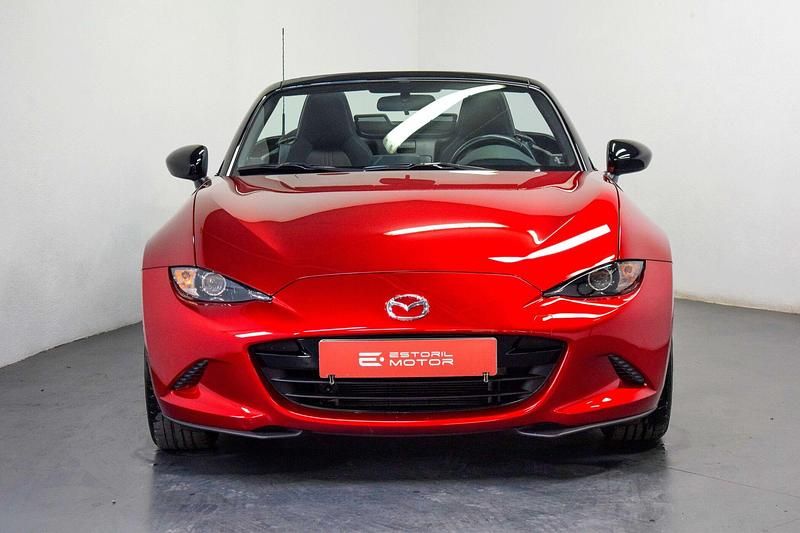 Usado Mazda MX5 Prime-Line 132 HP (97 kW) 2024 Vermelho Cabrios