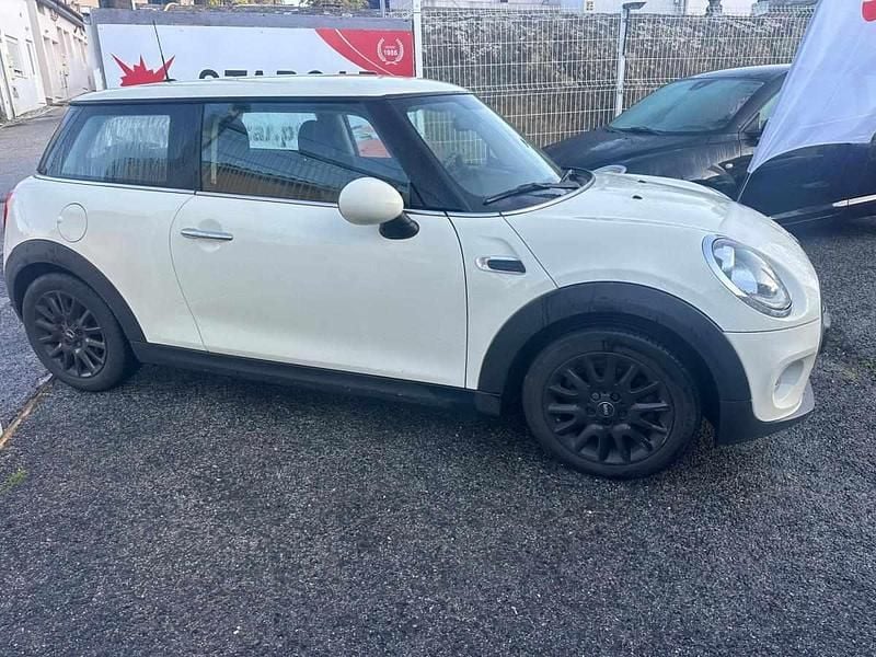 Usado Mini ONE 95 HP (69 kW) 2018 Branco Citadino