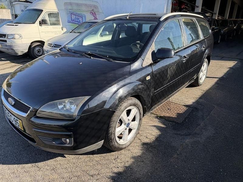 Usado 2007 Ford Focus Sedan | € 3.490 (Preço justo) - Imagem 1/4