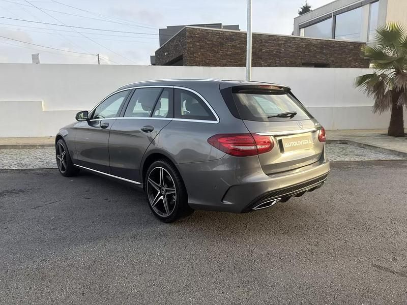Usado Mercedes C250 AMG line 204 HP (150 kW) 2018 Cinza Carrinha